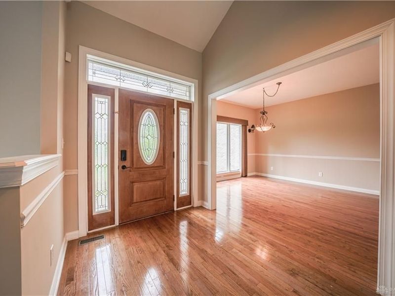 9922 Arn Drive, Washington Township, OH 45458 Photo 5