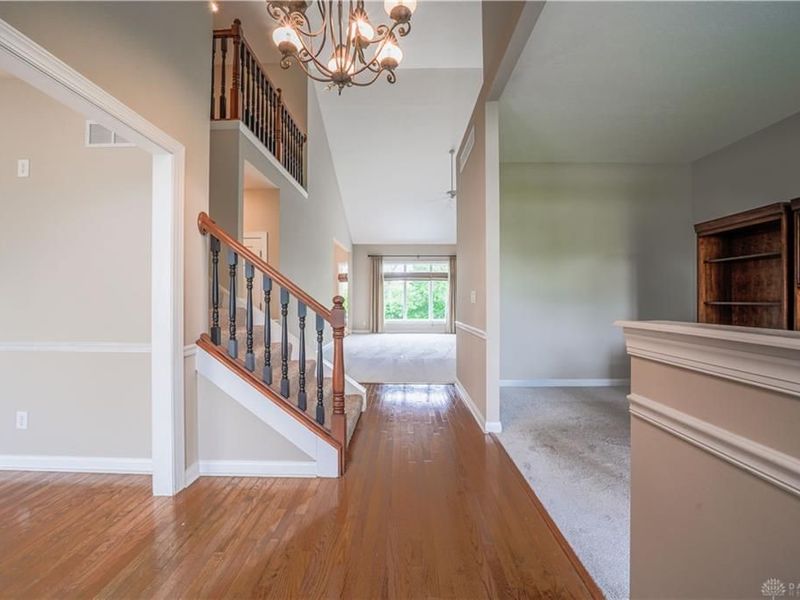 9922 Arn Drive, Washington Township, OH 45458 Photo 7