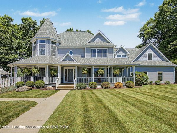 8628 Hearth Stone Way, Grand Ledge, MI 48837