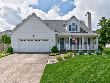 839 Eagle Crest Drive, Versailles, KY 40383