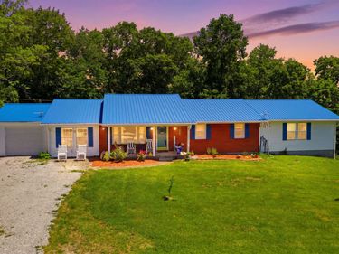 1587 Fairview Road, Lawrenceburg, KY 40342