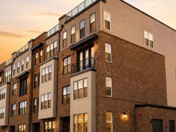 4744 TATUM MILL WAY, Unit 509, CHANTILLY, VA 20151