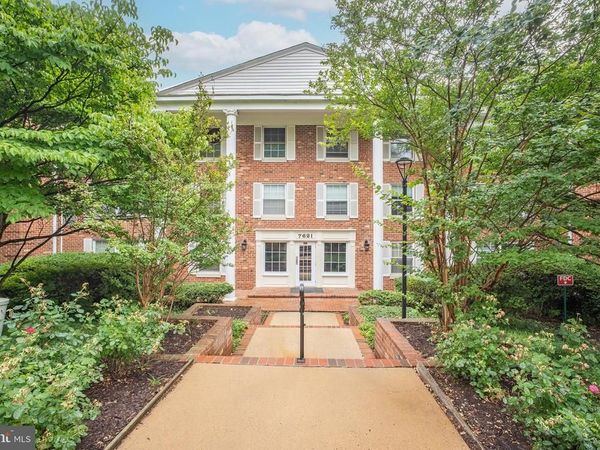7621 PROVINCIAL DRIVE, Unit 211, MCLEAN, VA 22102