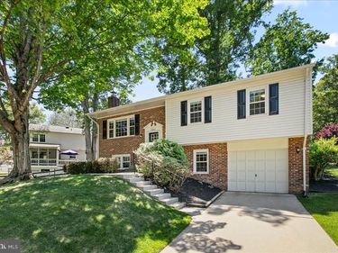 12005 WILLOWOOD DRIVE , WOODBRIDGE, VA 22192