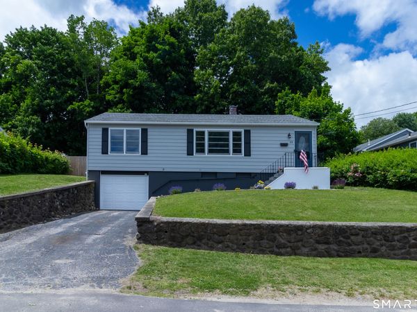 69 Spring Garden, Waterbury, CT 06708