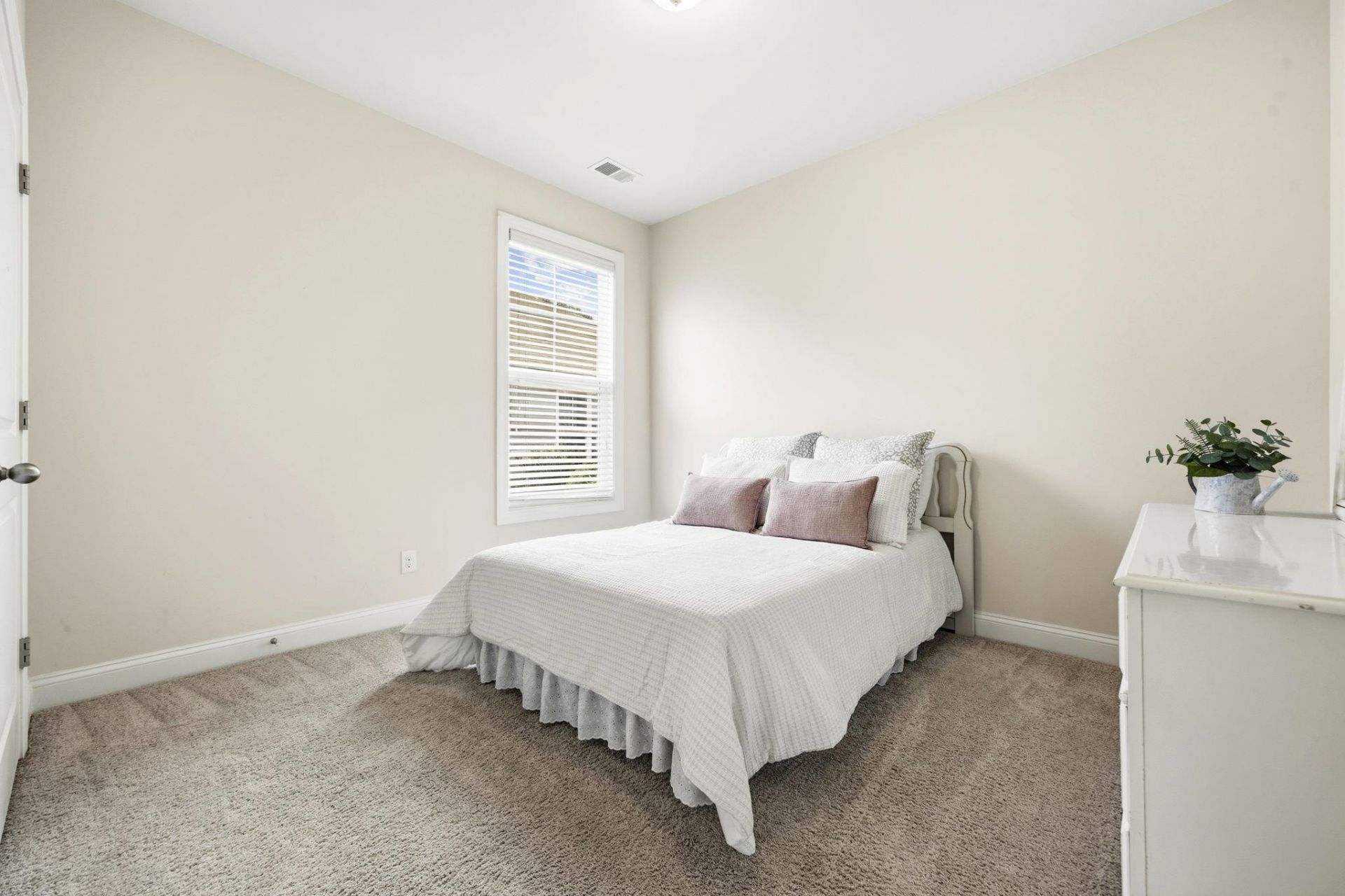 113 Laurel Hill Pl.  Photo 34