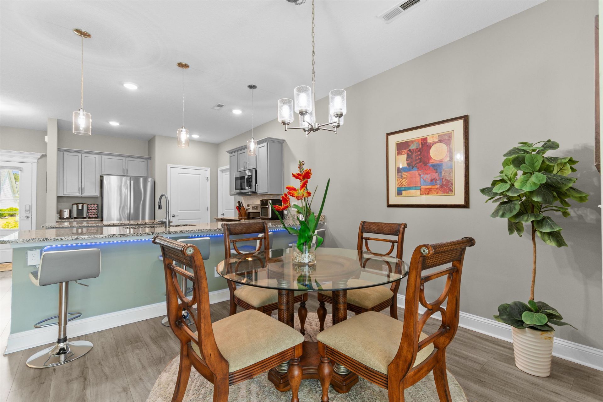708 Hobonny Loop Photo 12