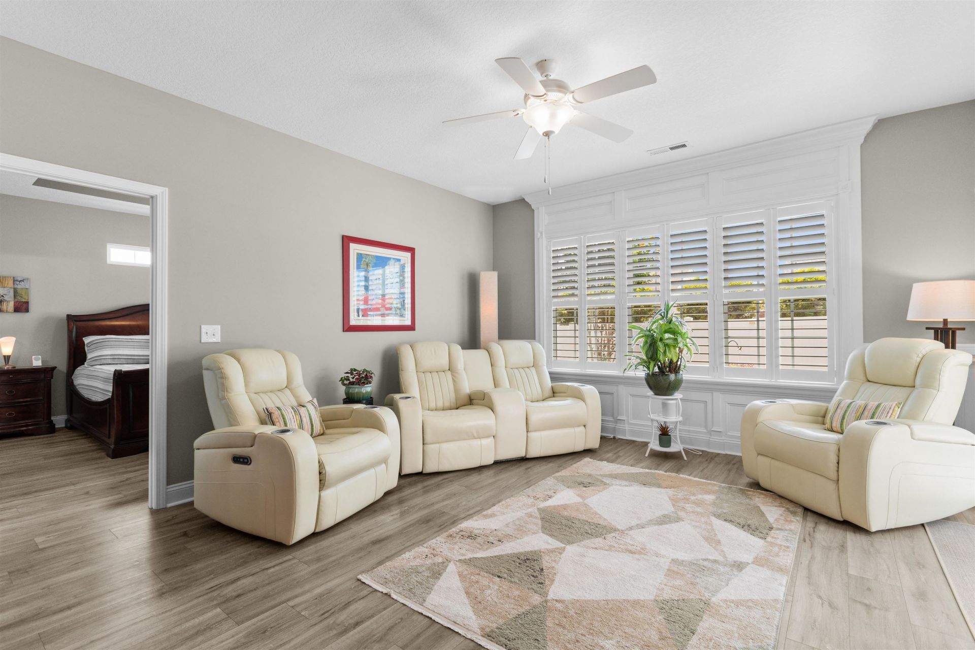 708 Hobonny Loop Photo 14