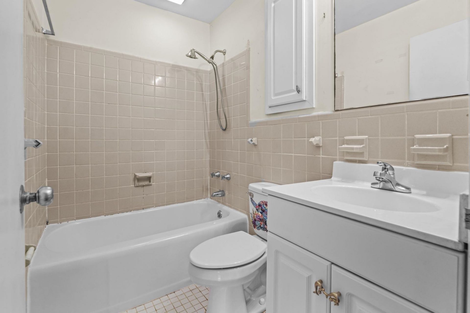 748 Yellowwood Ave.  Photo 13