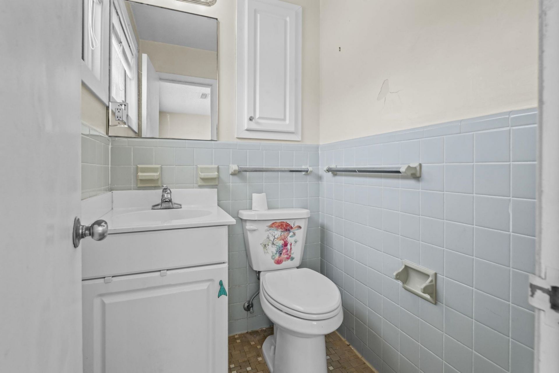 748 Yellowwood Ave.  Photo 18