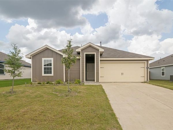 220 Weatherboard Drive , Nevada, TX 75173