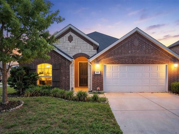 466 Rockaway Drive, Midlothian, TX 76065
