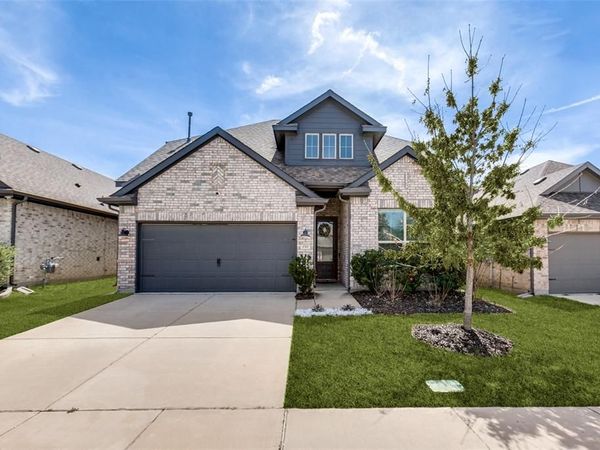 150 Camelia Street , Garland, TX 75043