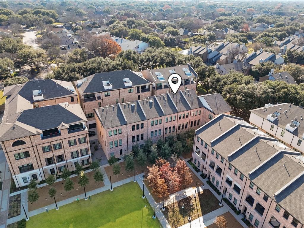 14955 Oak Street , Addison, TX 75001 Main Photo