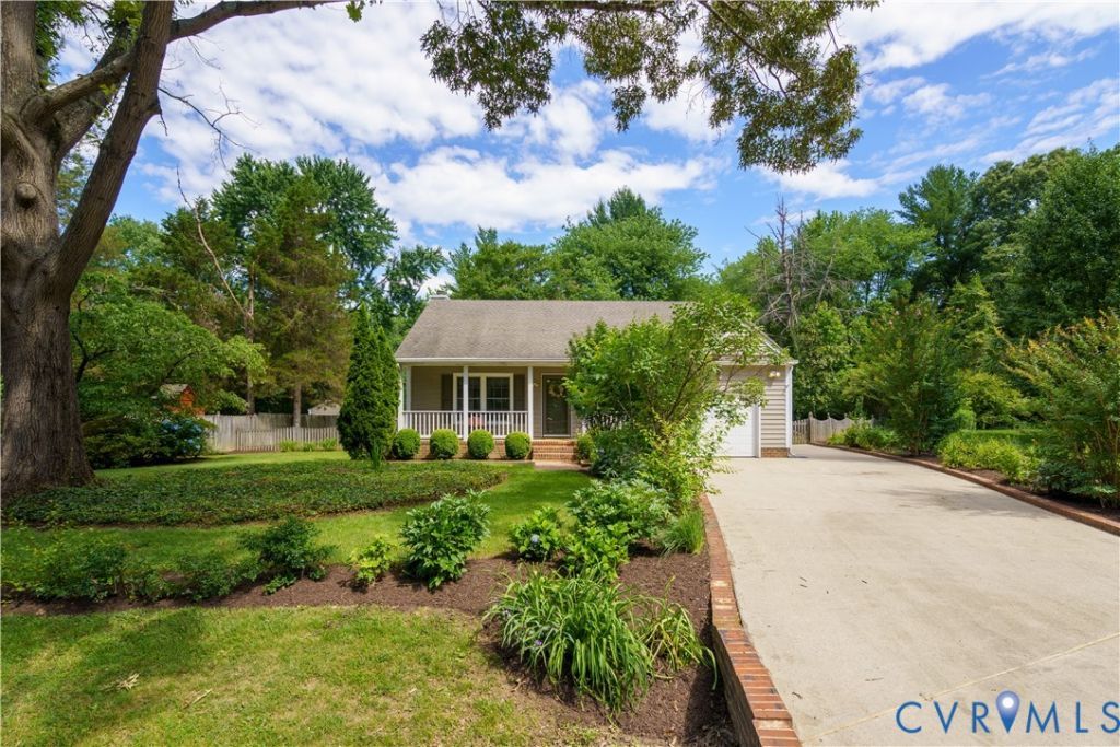 8704 Eagle Run Court , North Chesterfield, VA 23236 Main Photo