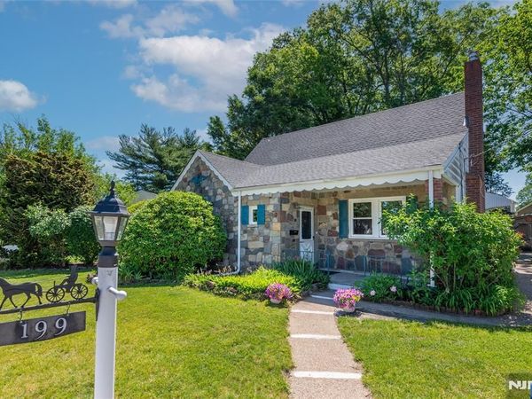 199 Linwood Avenue, EMERSON, NJ 07630
