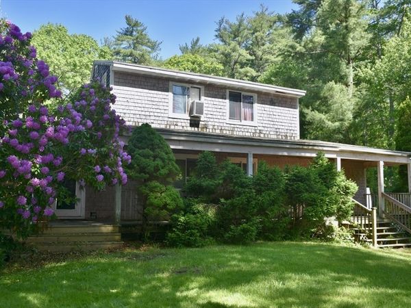 19 South Kingman Street, Lakeville, MA 02347