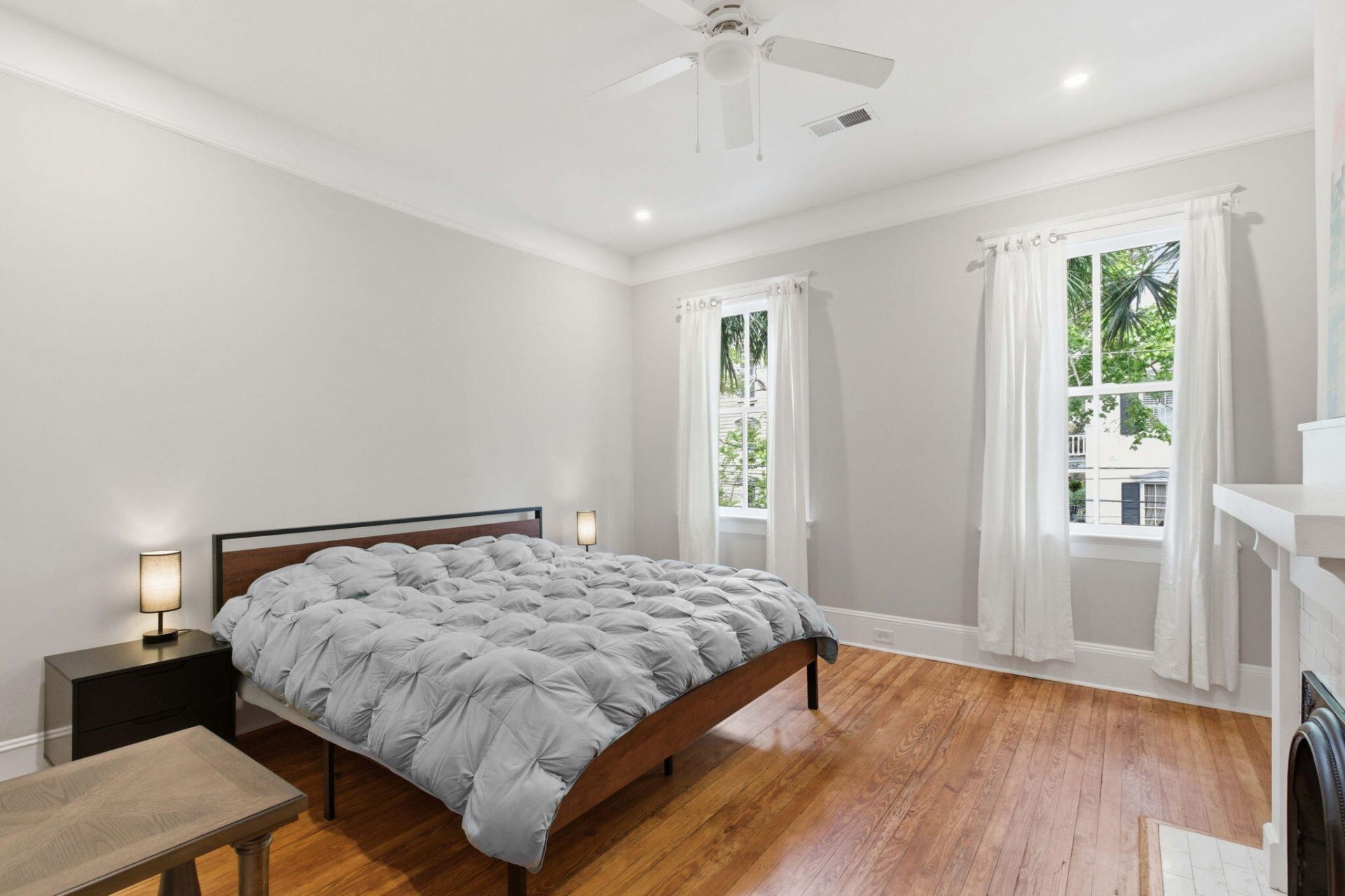 8 Pitt Street Photo 17