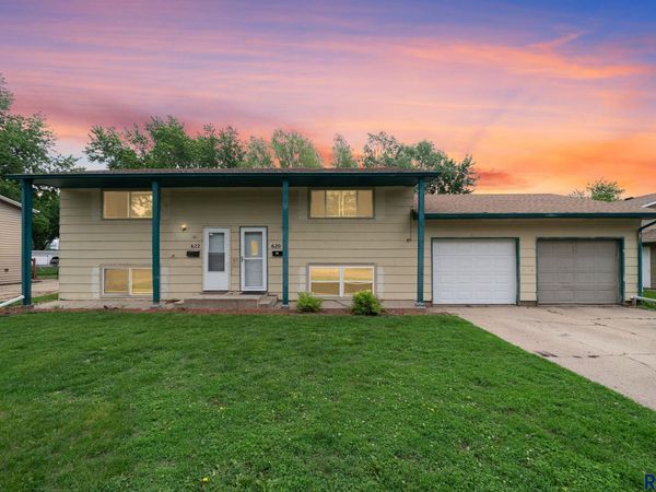 622 N Garfield Ave, Sioux Falls, SD 57104