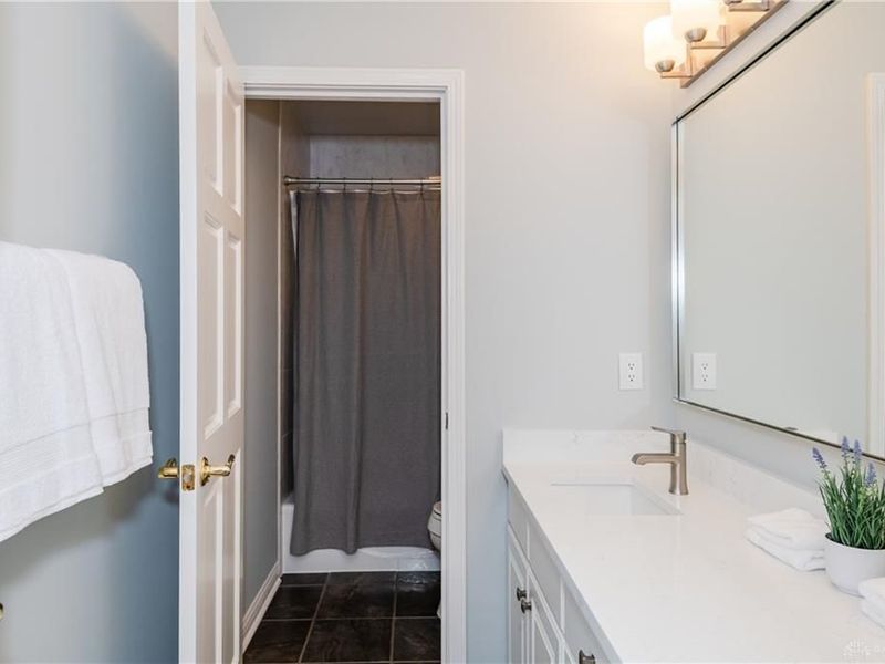 560 Heatherwoode Circle, Springboro, OH 45066 Photo 30