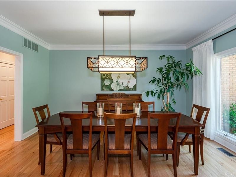 560 Heatherwoode Circle, Springboro, OH 45066 Photo 9