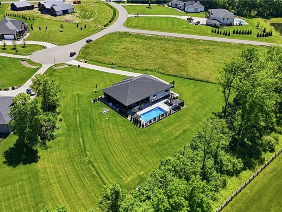 Property Image 93