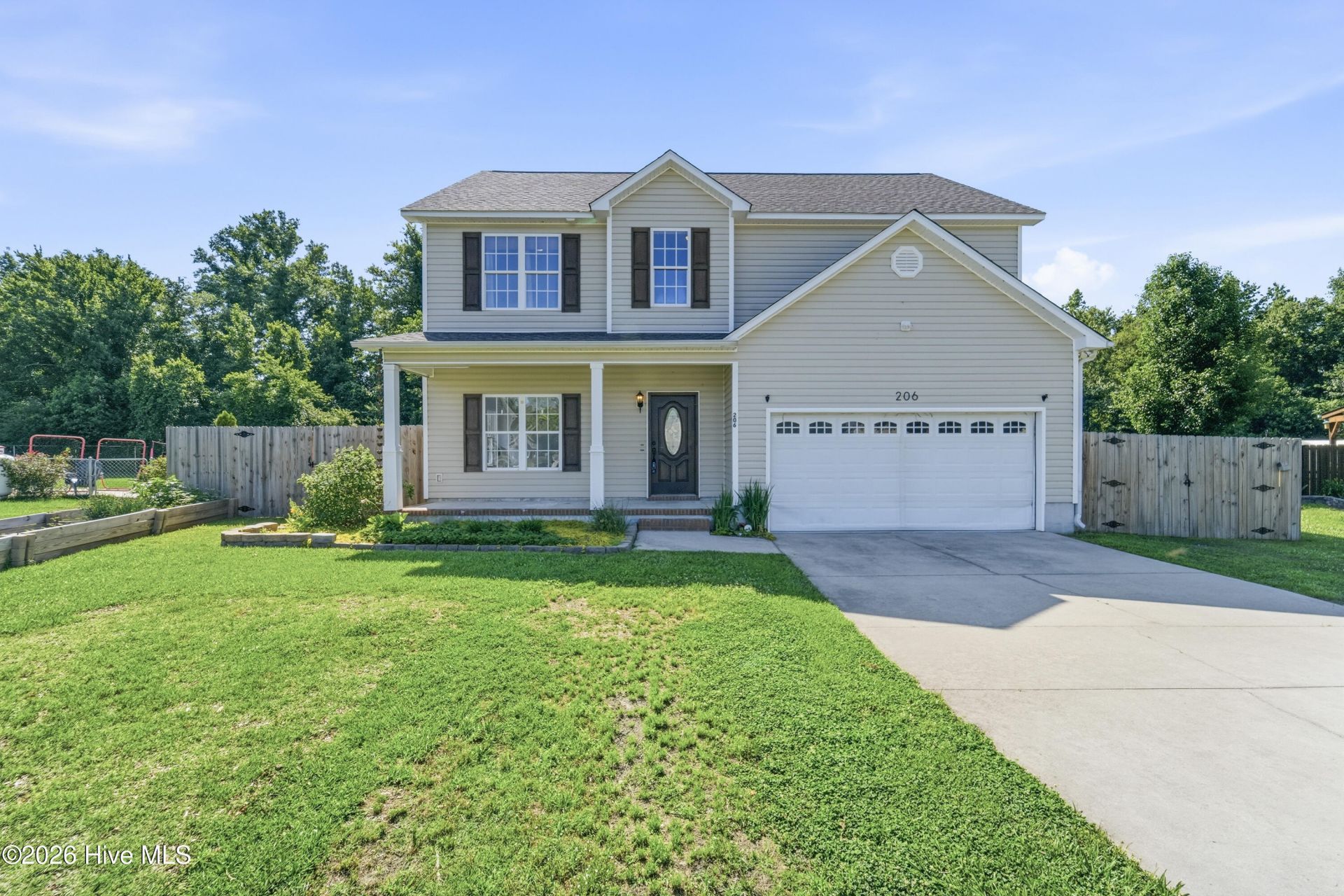 206 Margaret Court , Beulaville, NC 28518 Main Photo