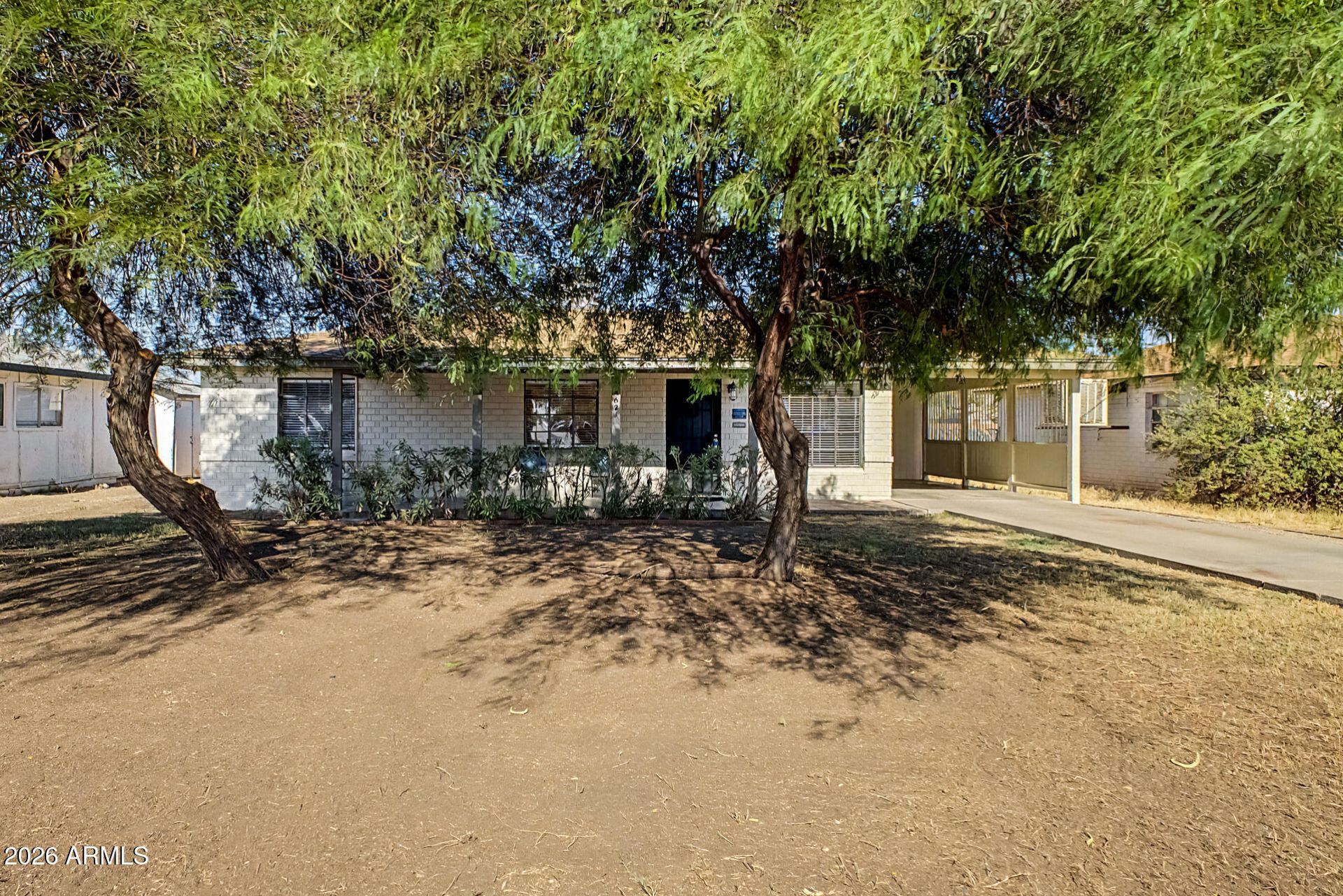 3621 N 21st Drive, Phoenix, AZ 85015 Main Photo