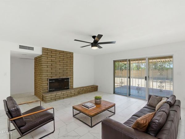 4427 W Dahlia Drive, Glendale, AZ 85304