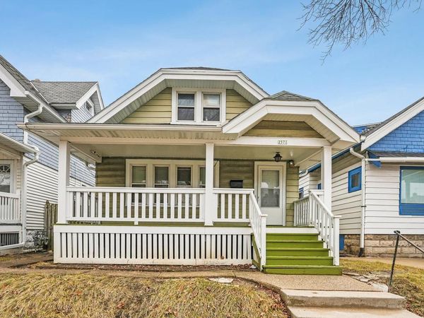 2571 N 51St STREET, Milwaukee, WI 53210