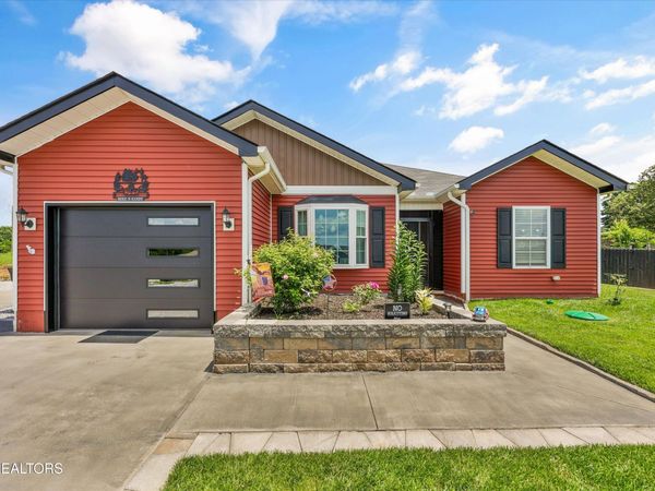 126 Hartfield Lane, Loudon, TN 37774
