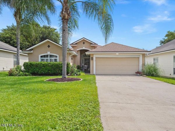 2624 CREEKFRONT Drive, Green Cove Springs, FL 32043