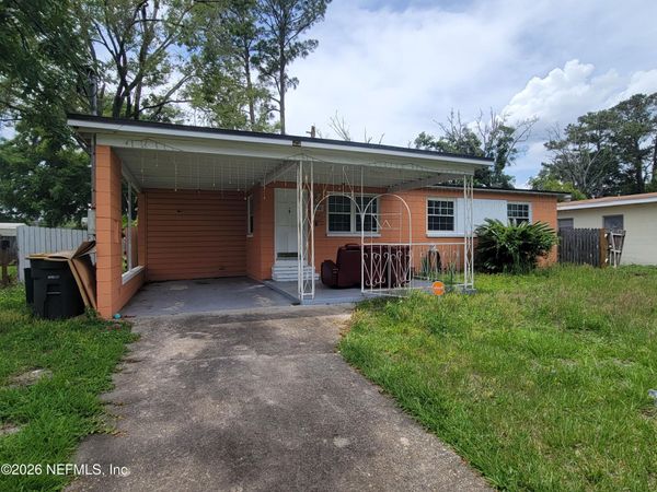 5508 MORET Drive E, Jacksonville, FL 32244