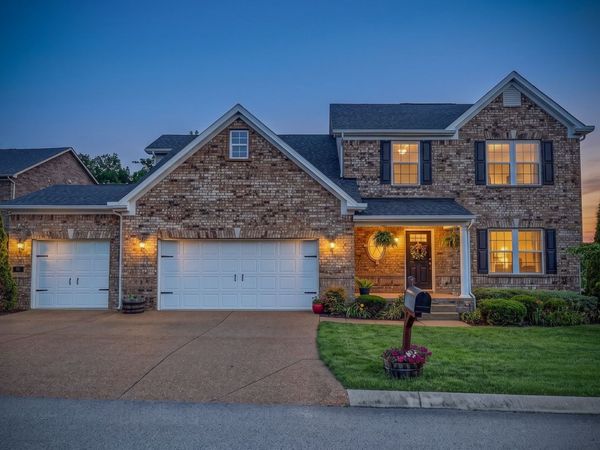 10 Settlers Ct , Mount Juliet, TN 37122