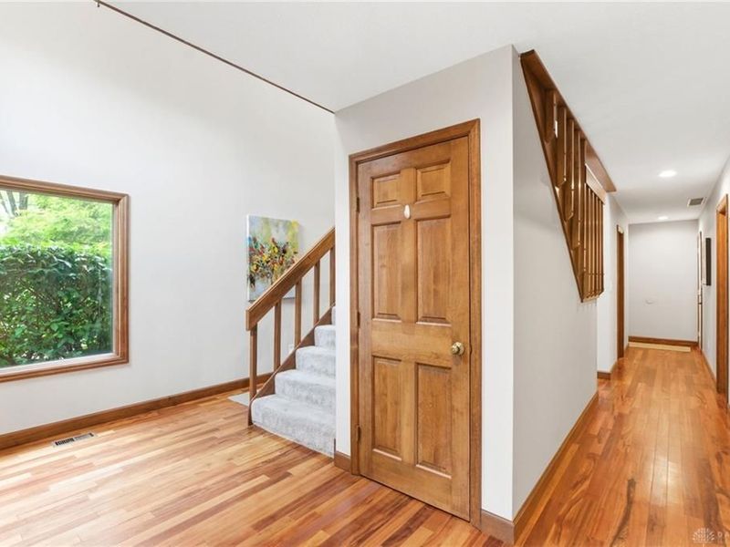 6391 Shadow Lake Trail, Centerville, OH 45459 Photo 8