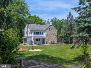 1390 CINNAMON DRIVE , FORT WASHINGTON, PA 19034
