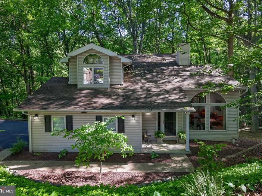 835 Verden Drive, Hummelstown, PA 17036 Main Photo
