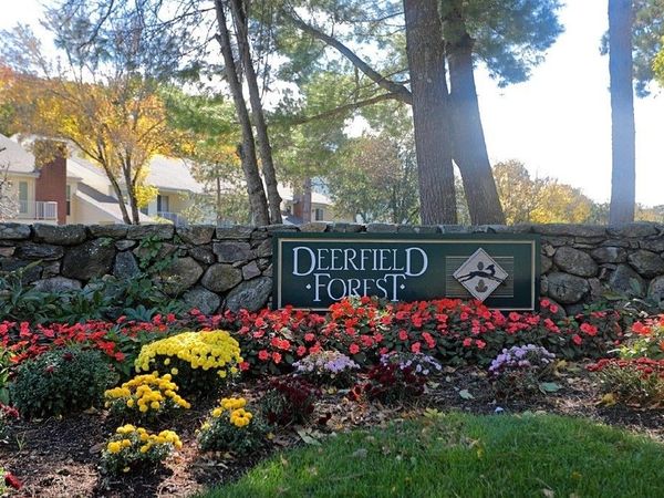 16 Walden Dr, Unit 20, Natick, MA 01760
