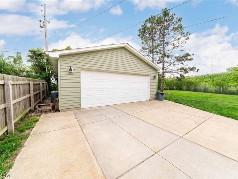 3136 W 138 Street, Cleveland, OH 44111 Photo 25