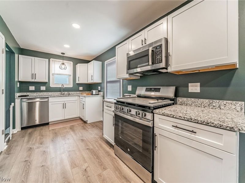 3136 W 138 Street, Cleveland, OH 44111 Photo 9