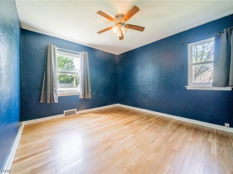 23861 Colbourne, Euclid, OH 44123 Photo 13