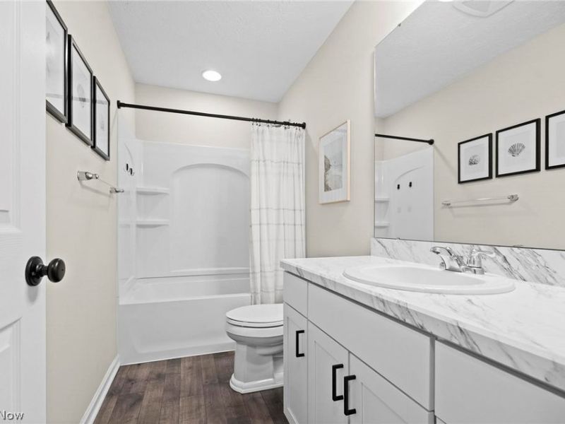 37390 Amber Way, North Ridgeville, OH 44039 Photo 34