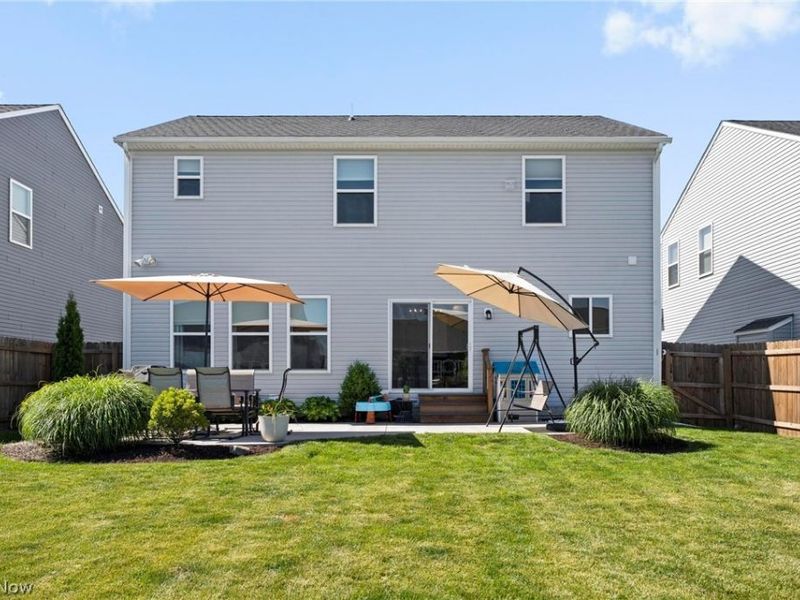 37390 Amber Way, North Ridgeville, OH 44039 Photo 37