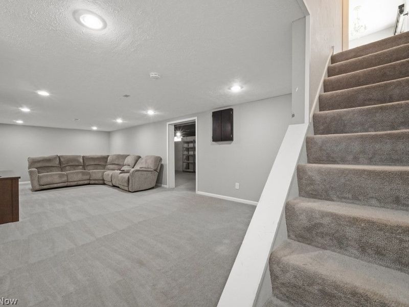 4480 Vezber Drive , Seven Hills, OH 44131 Photo 31
