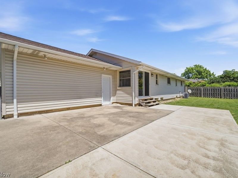 4480 Vezber Drive , Seven Hills, OH 44131 Photo 41