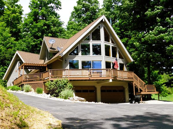 10653 Milarch Road, Bear Lake, MI 49614