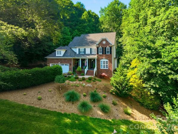 5780 Crown Terrace, Hickory, NC 28601