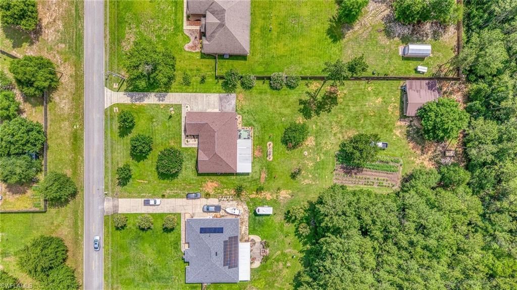 9915 Nichols Lake Rd, Milton, FL 32583 Photo