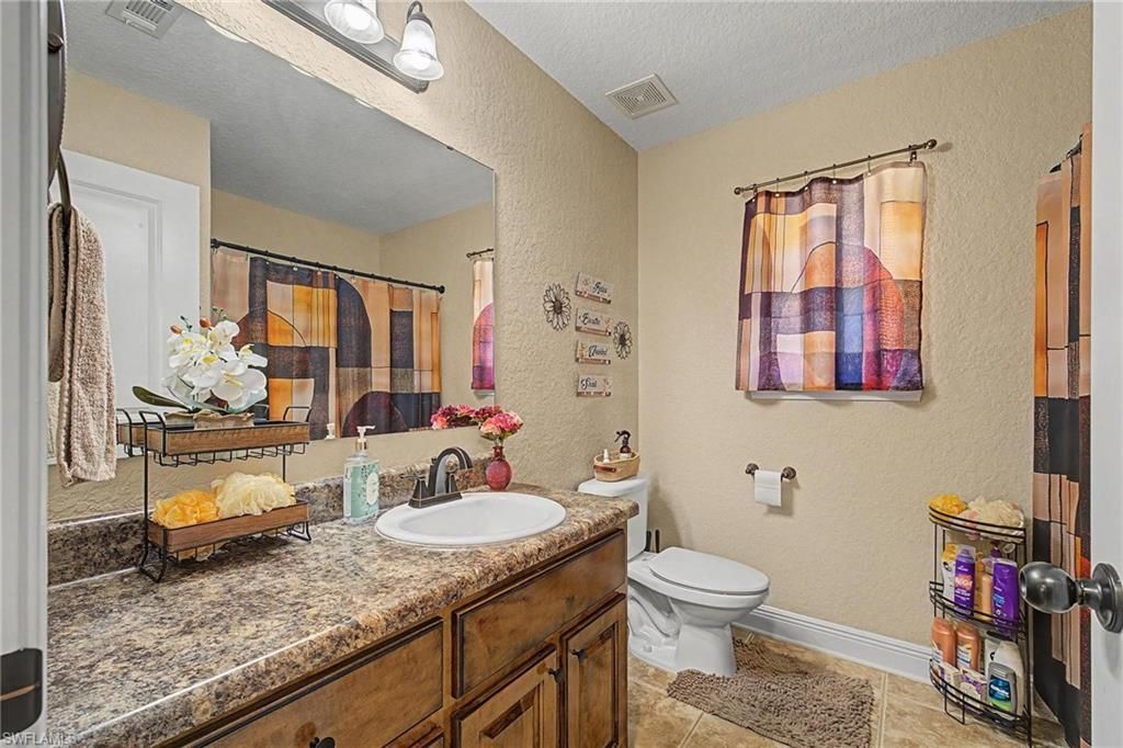 9915 Nichols Lake Rd, Milton, FL 32583 Photo