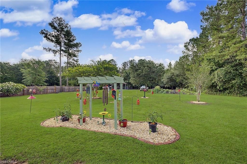 9915 Nichols Lake Rd, Milton, FL 32583 Photo